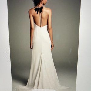 VERA WANG WEDDING DRESS